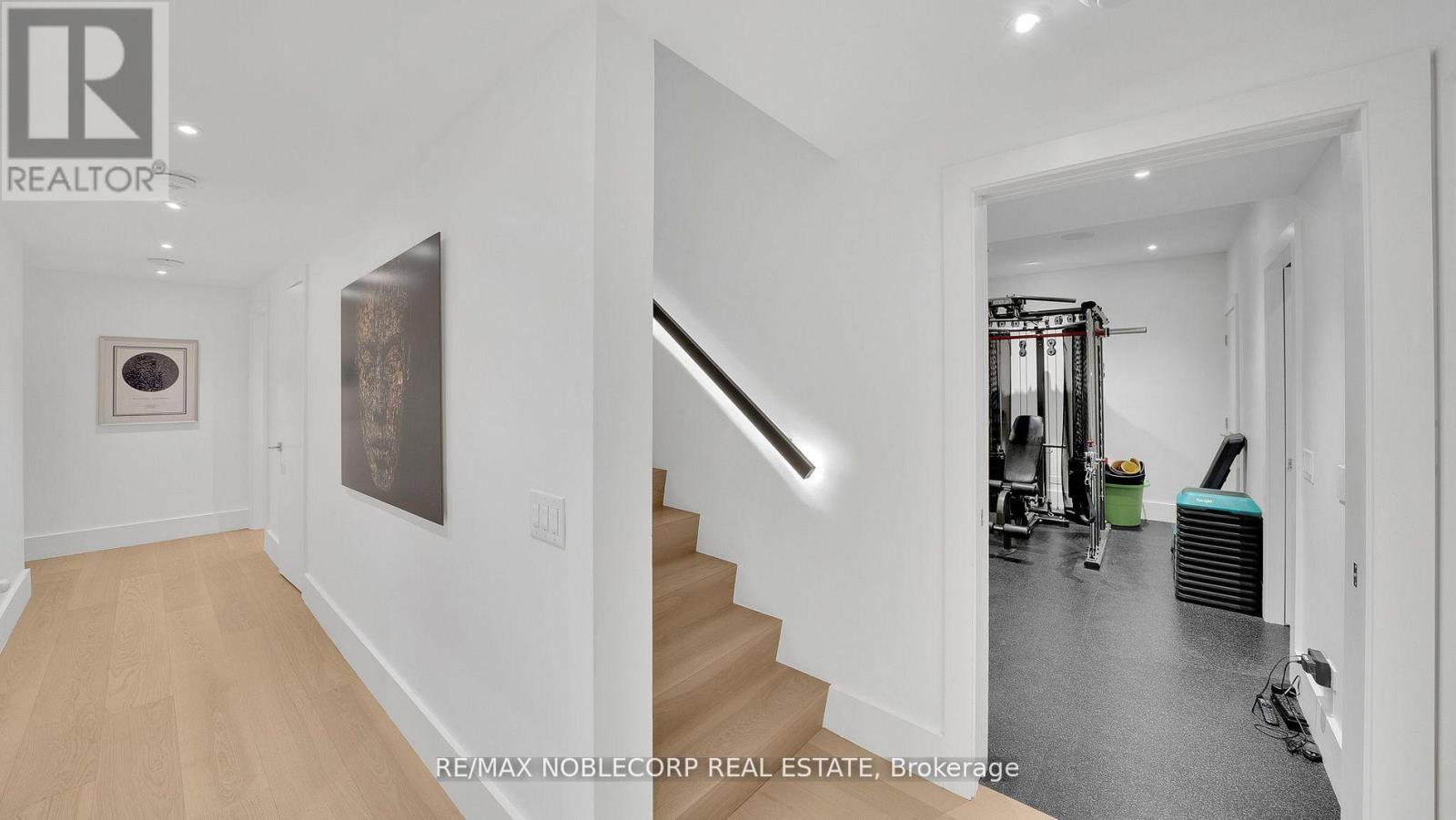 7 Waxwing Place, Toronto, Ontario  M3C 1N5 - Photo 33 - C12714930