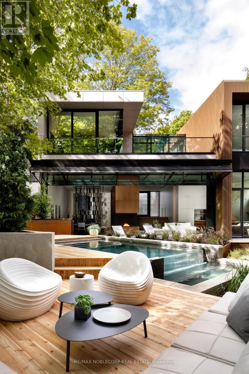 7 Waxwing Place, Toronto, Ontario  M3C 1N5 - Photo 39 - C12714930