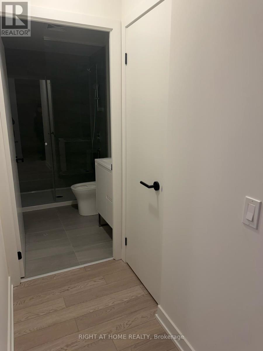 2516 - 1 Quarrington Lane, Toronto, Ontario  M3C 1H7 - Photo 10 - C12714932