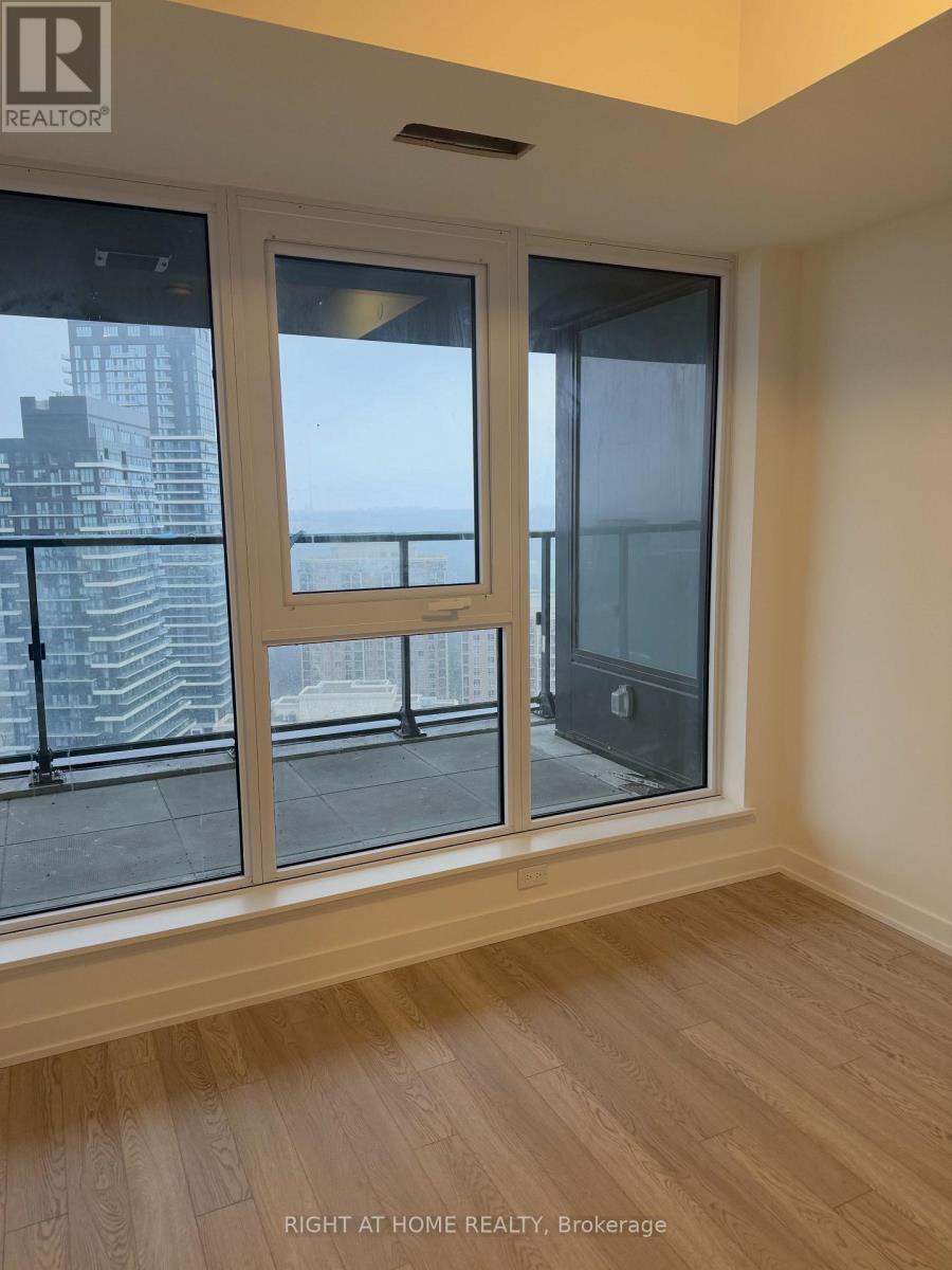 2516 - 1 Quarrington Lane, Toronto, Ontario  M3C 1H7 - Photo 6 - C12714932