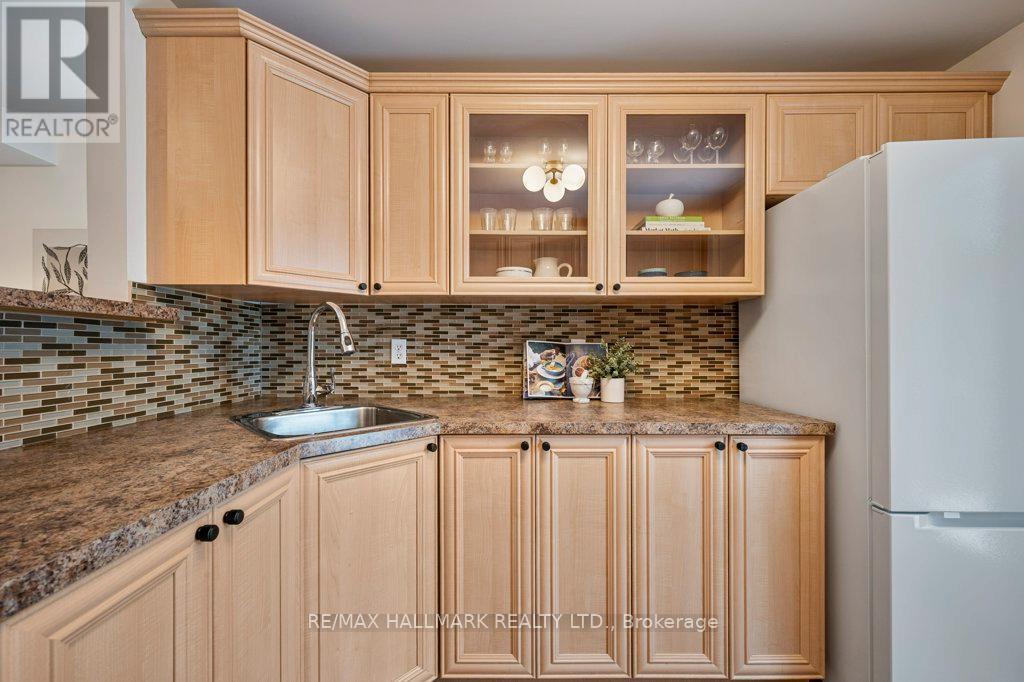 203 Oakcrest Avenue, Toronto, Ontario  M4C 1B8 - Photo 13 - E12714872