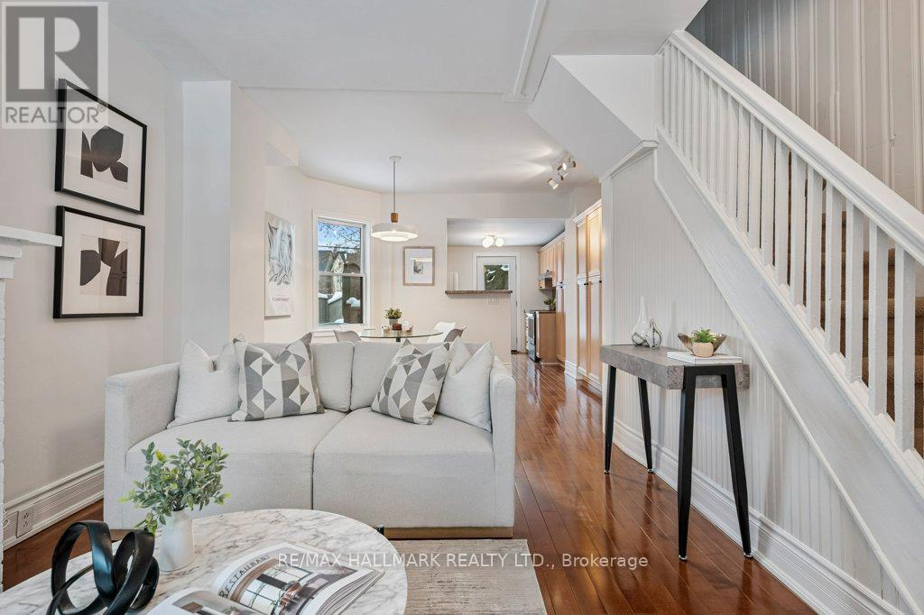 203 Oakcrest Avenue, Toronto, Ontario  M4C 1B8 - Photo 7 - E12714872