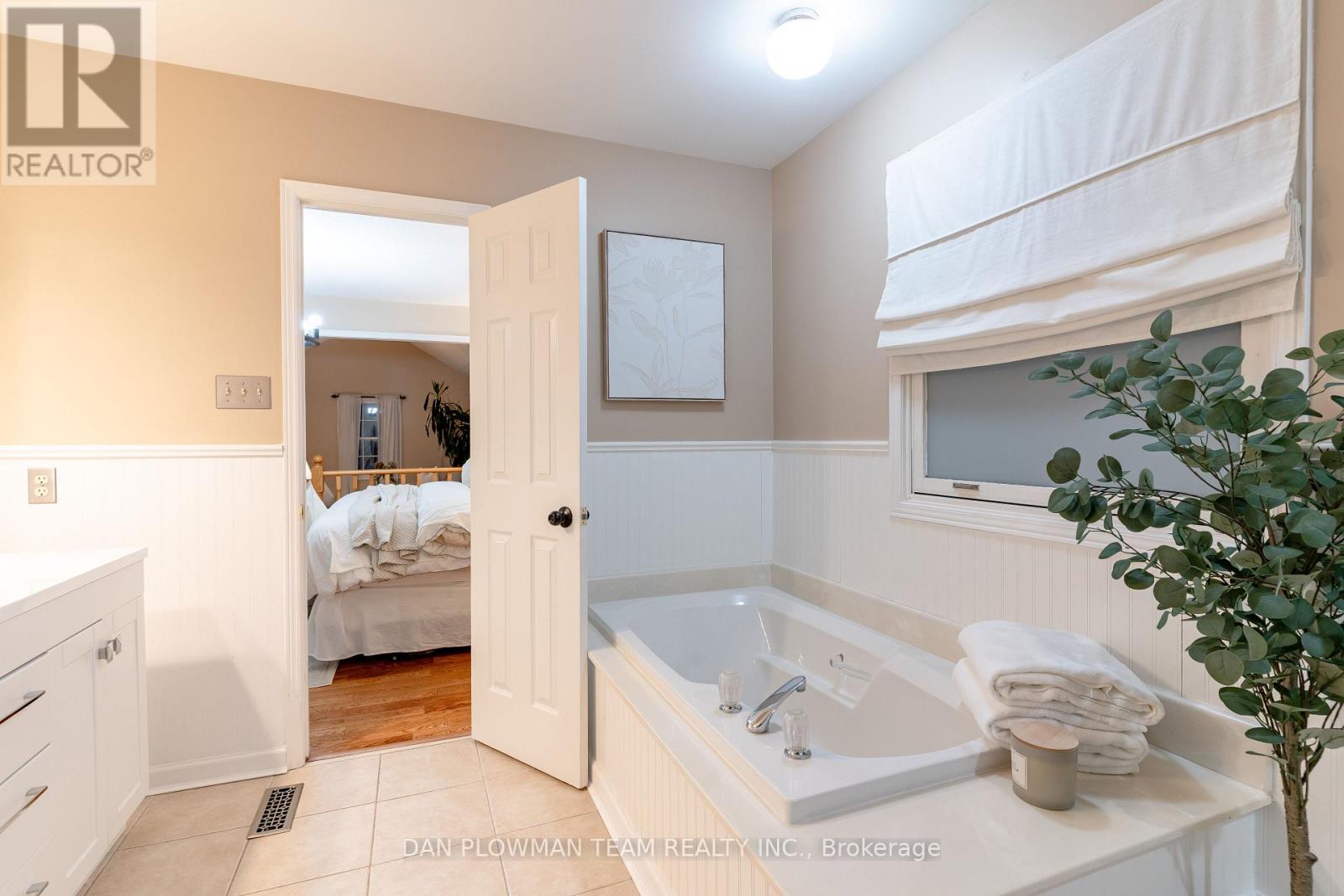 110 Mcquay Boulevard, Whitby, Ontario  L1P 1L5 - Photo 35 - E12713948