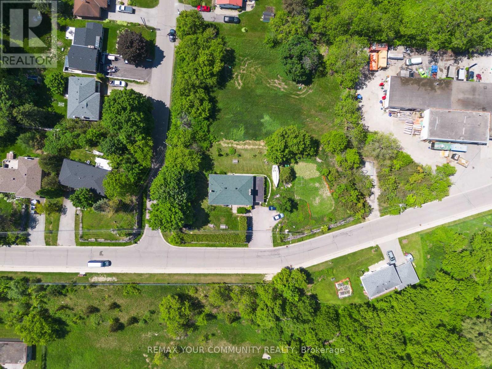 58 Old King Road, Caledon, Ontario  L7E 3J5 - Photo 14 - W12710856