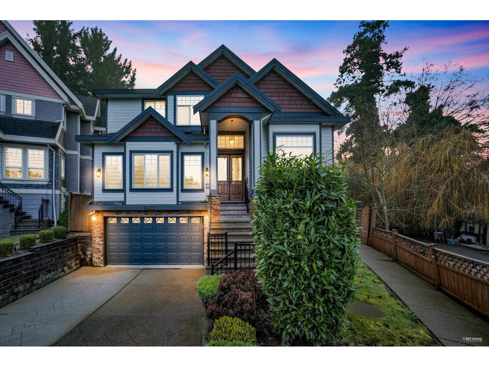 9933 116A STREET, Surrey, British Columbia