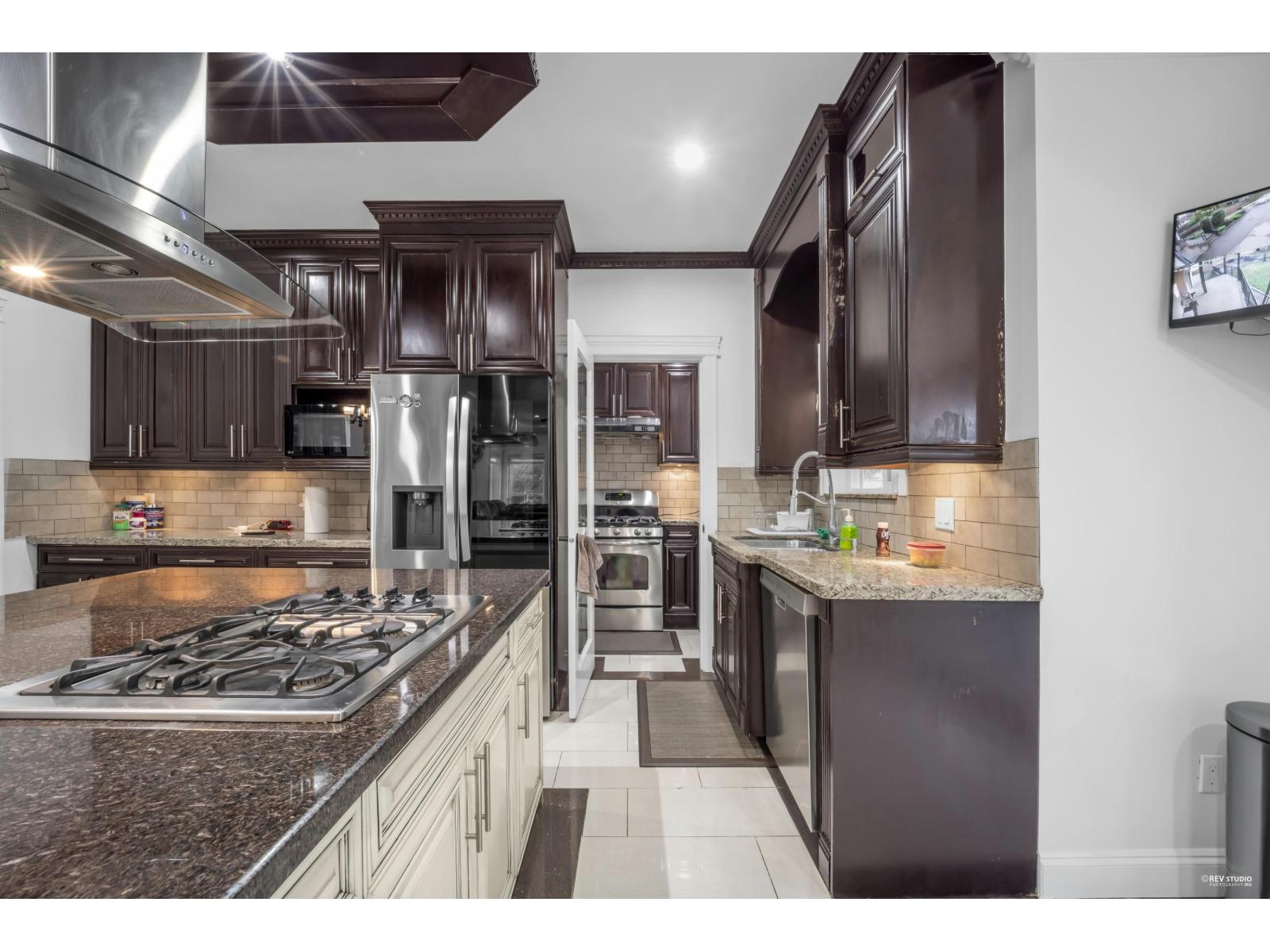 9933 116a Street, Surrey, British Columbia  V3V 7K5 - Photo 14 - R3080465