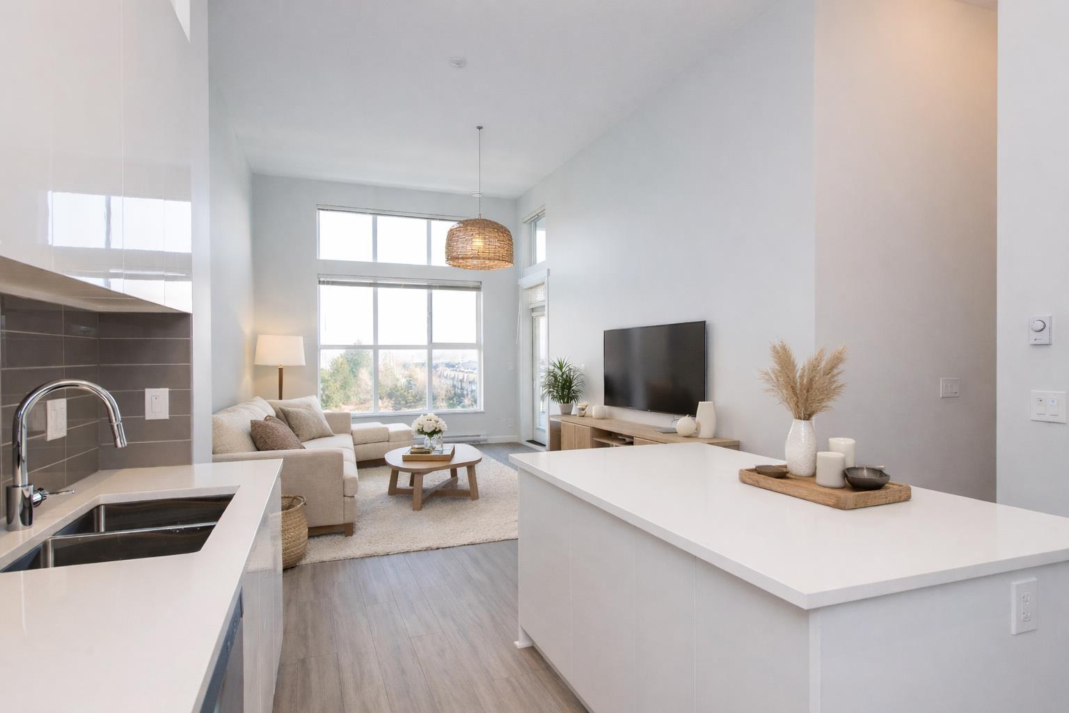 C610 8150 207 Street, Langley, British Columbia  V2Y 4J4 - Photo 3 - R3081507