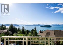 8664 SEASCAPE DRIVE, West Vancouver, British Columbia
