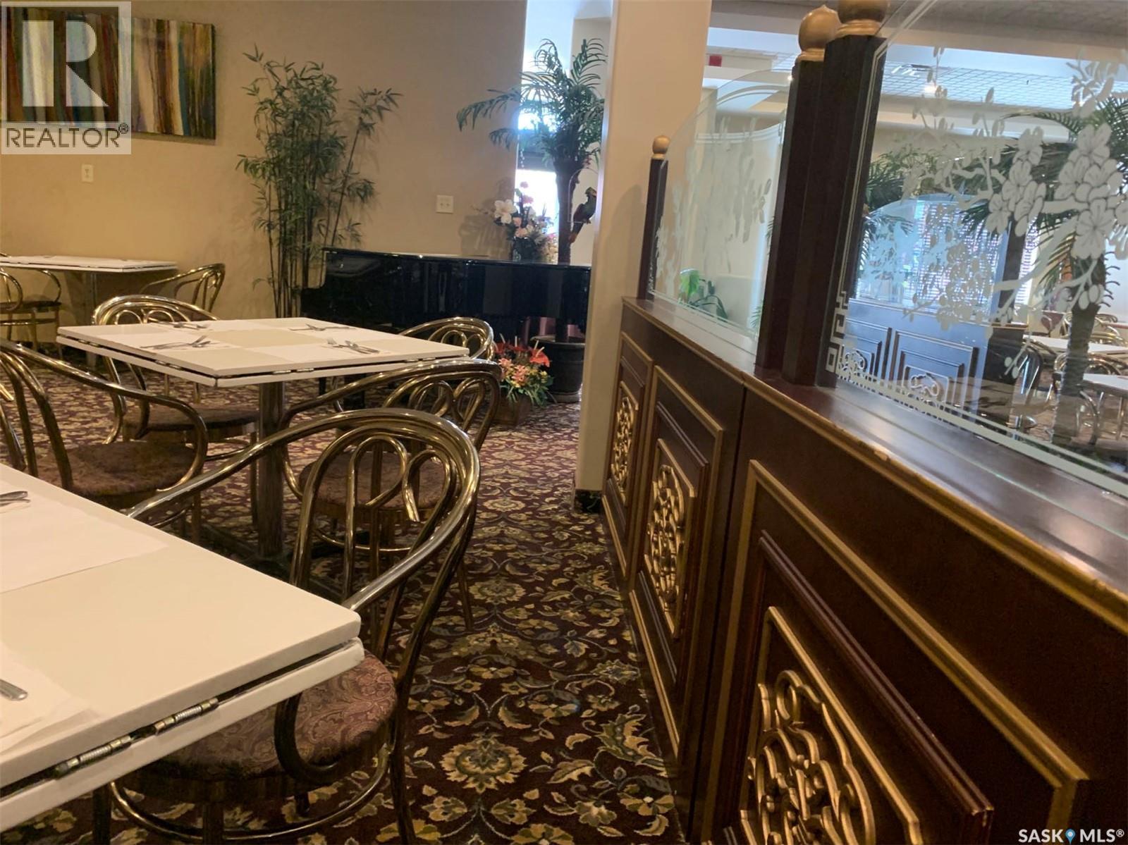 A1 245 Central Avenue N, Swift Current, Saskatchewan  S7H 0S4 - Photo 10 - SK027134