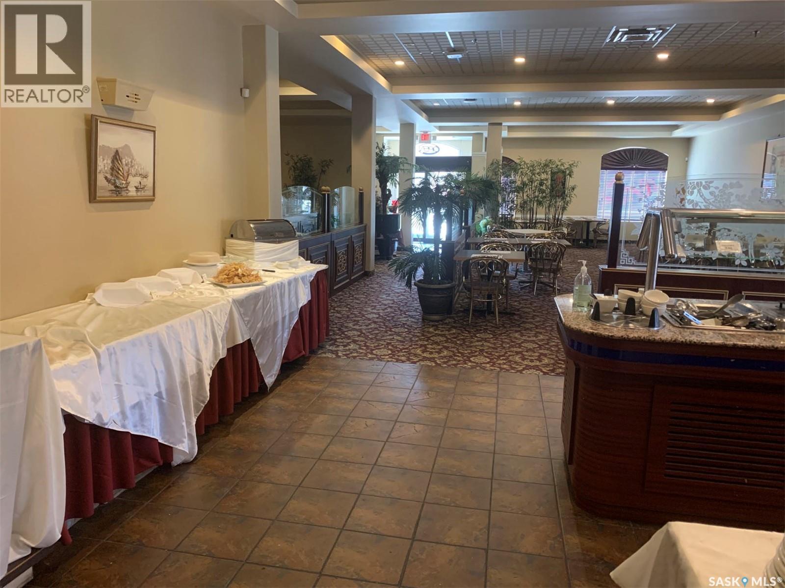 A1 245 Central Avenue N, Swift Current, Saskatchewan  S7H 0S4 - Photo 6 - SK027134