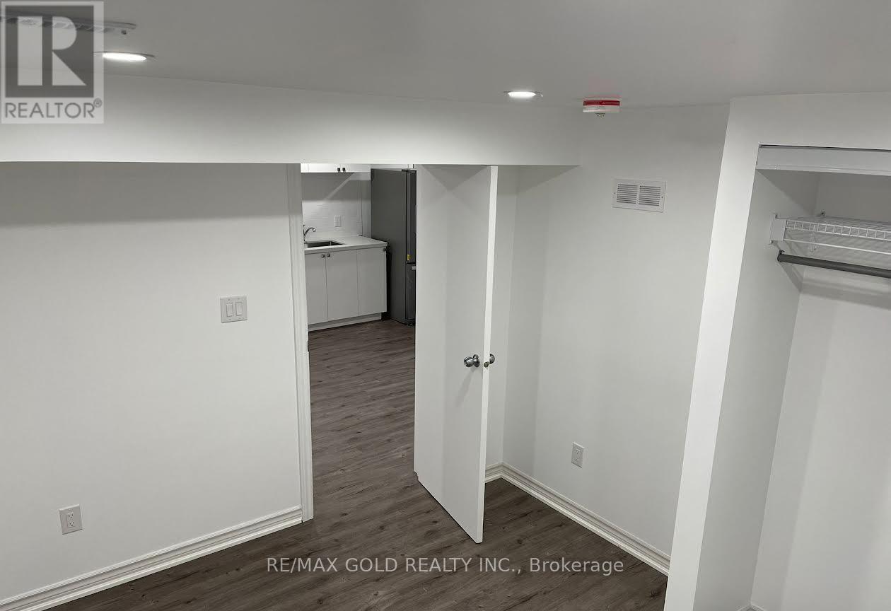 2946 Quetta Mews, Mississauga, Ontario  L5N 1Z7 - Photo 9 - W12714880