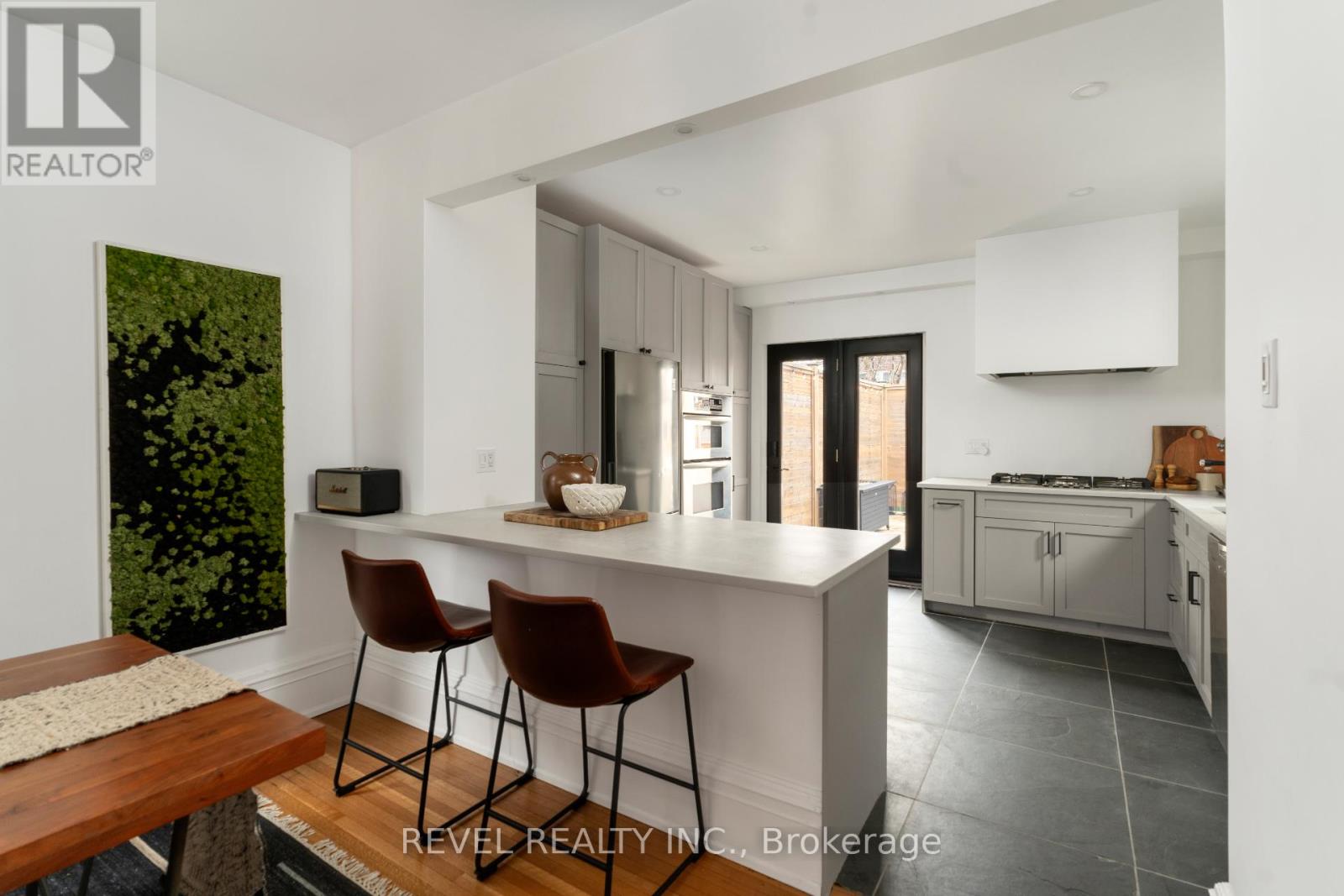 102 Eighth Street, Toronto, Ontario  M8V 3C4 - Photo 12 - W12714892