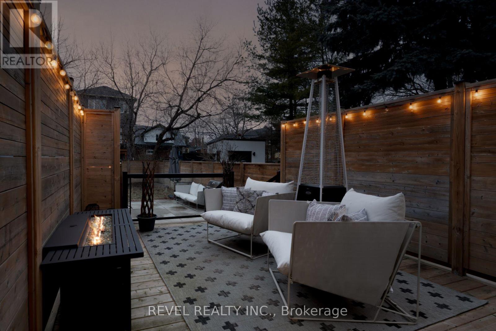 102 Eighth Street, Toronto, Ontario  M8V 3C4 - Photo 35 - W12714892