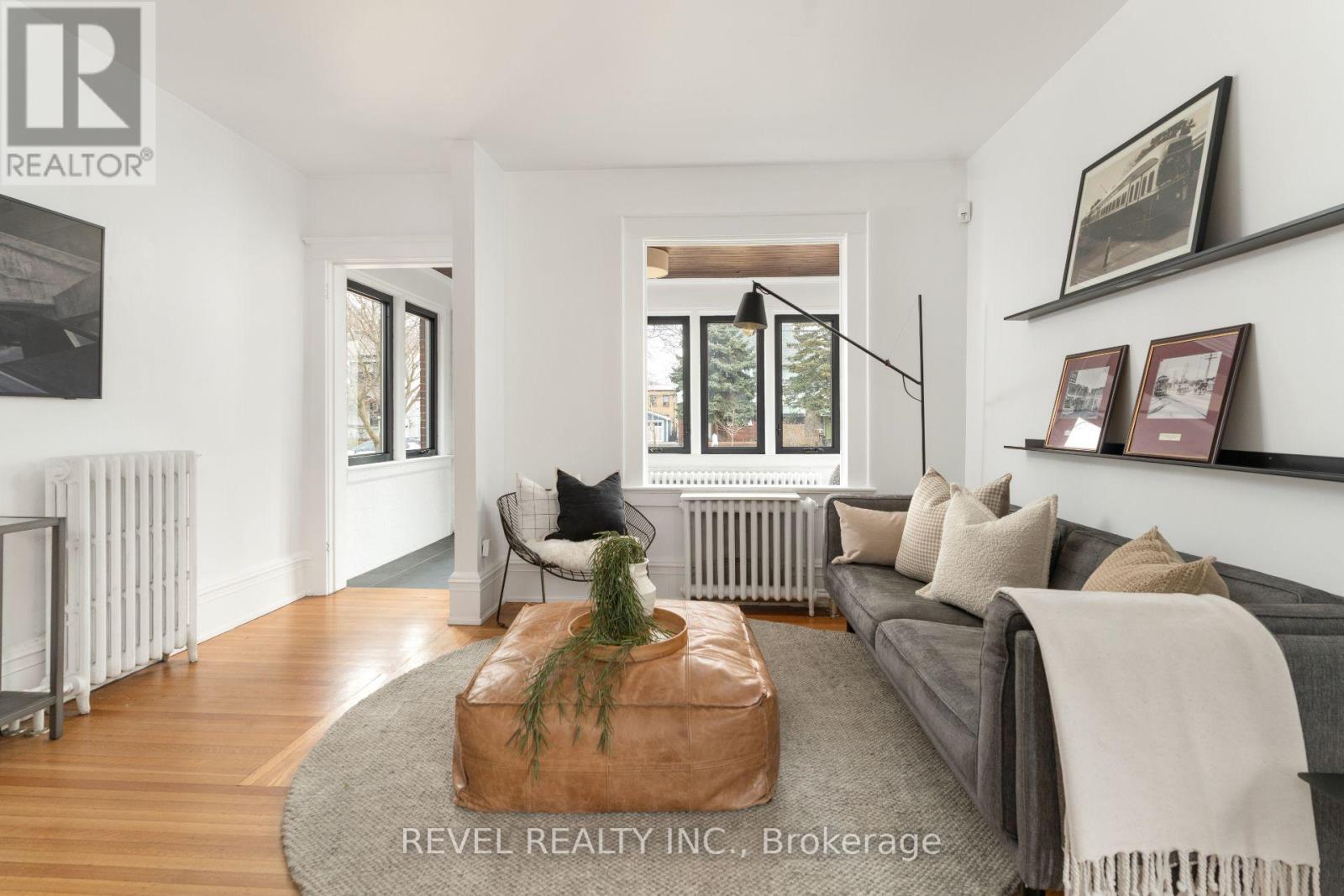 102 Eighth Street, Toronto, Ontario  M8V 3C4 - Photo 5 - W12714892