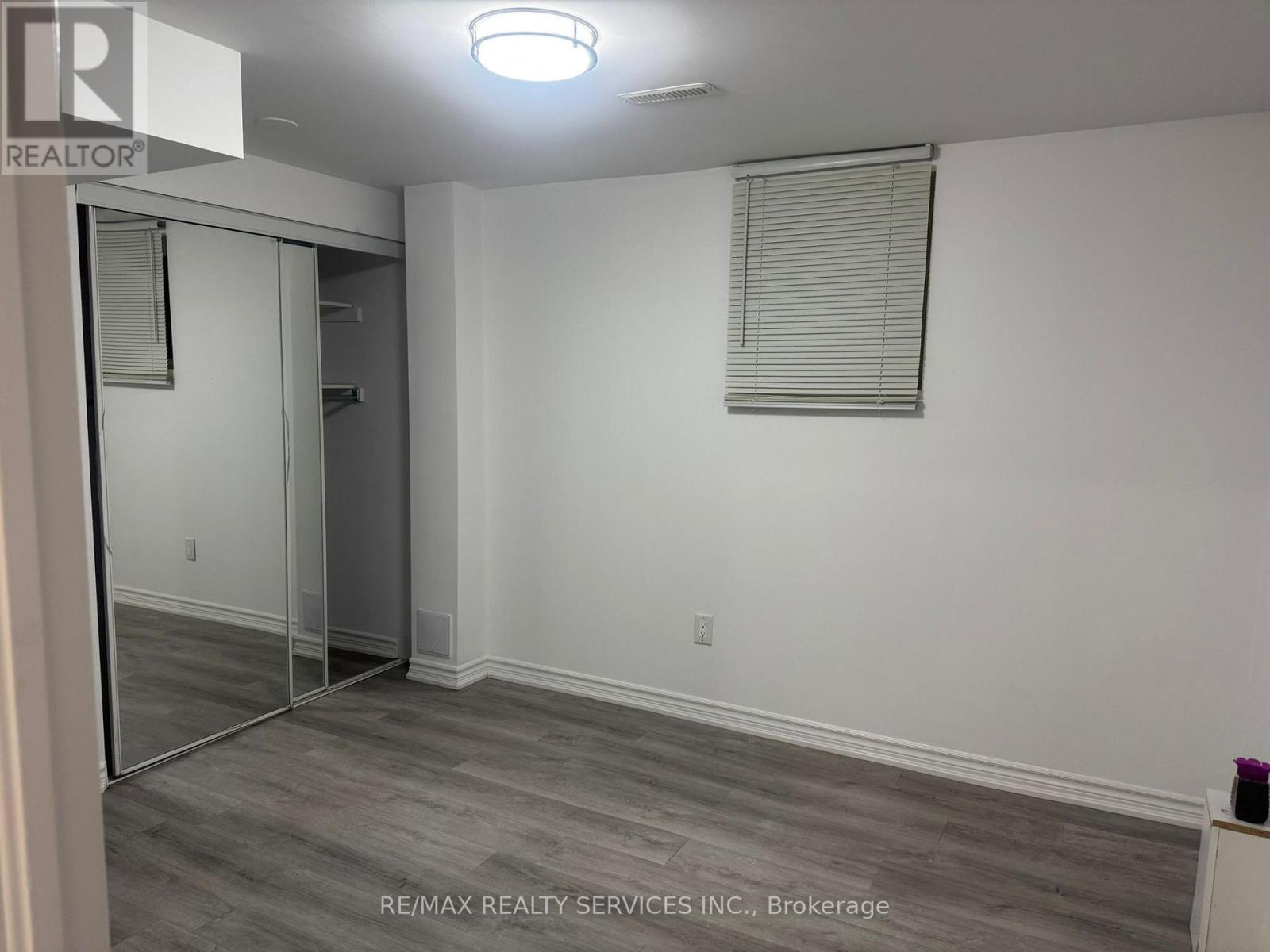 20 Driscoll Drive, Brampton, Ontario  L6Y 3H7 - Photo 8 - W12714962