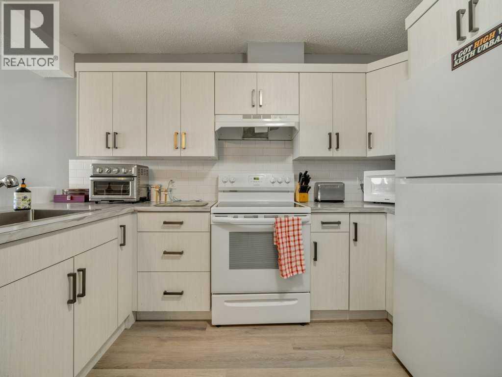 204, 855 Columbia Boulevard W, Lethbridge, Alberta  T1K 5B8 - Photo 14 - A2280328