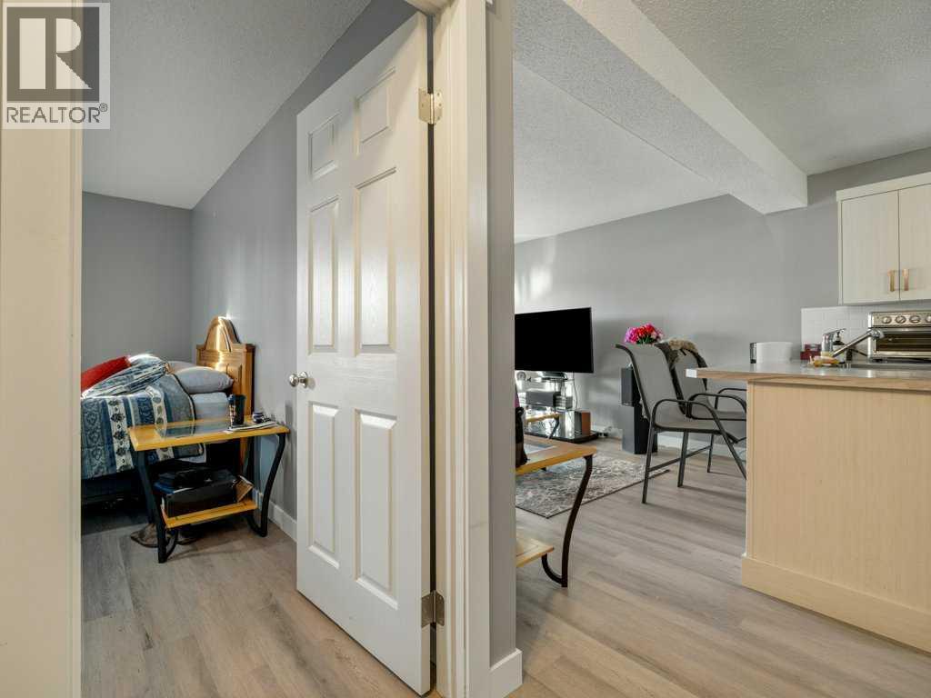 204, 855 Columbia Boulevard W, Lethbridge, Alberta  T1K 5B8 - Photo 8 - A2280328