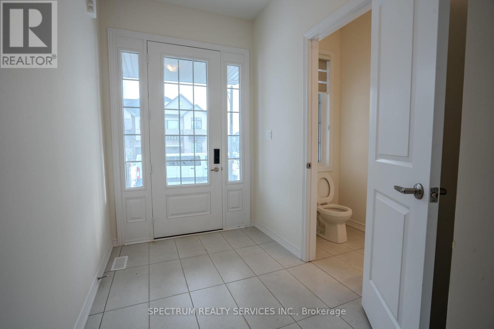 68 Granka Street, Brantford, Ontario  N3T 0X4 - Photo 4 - X12714906