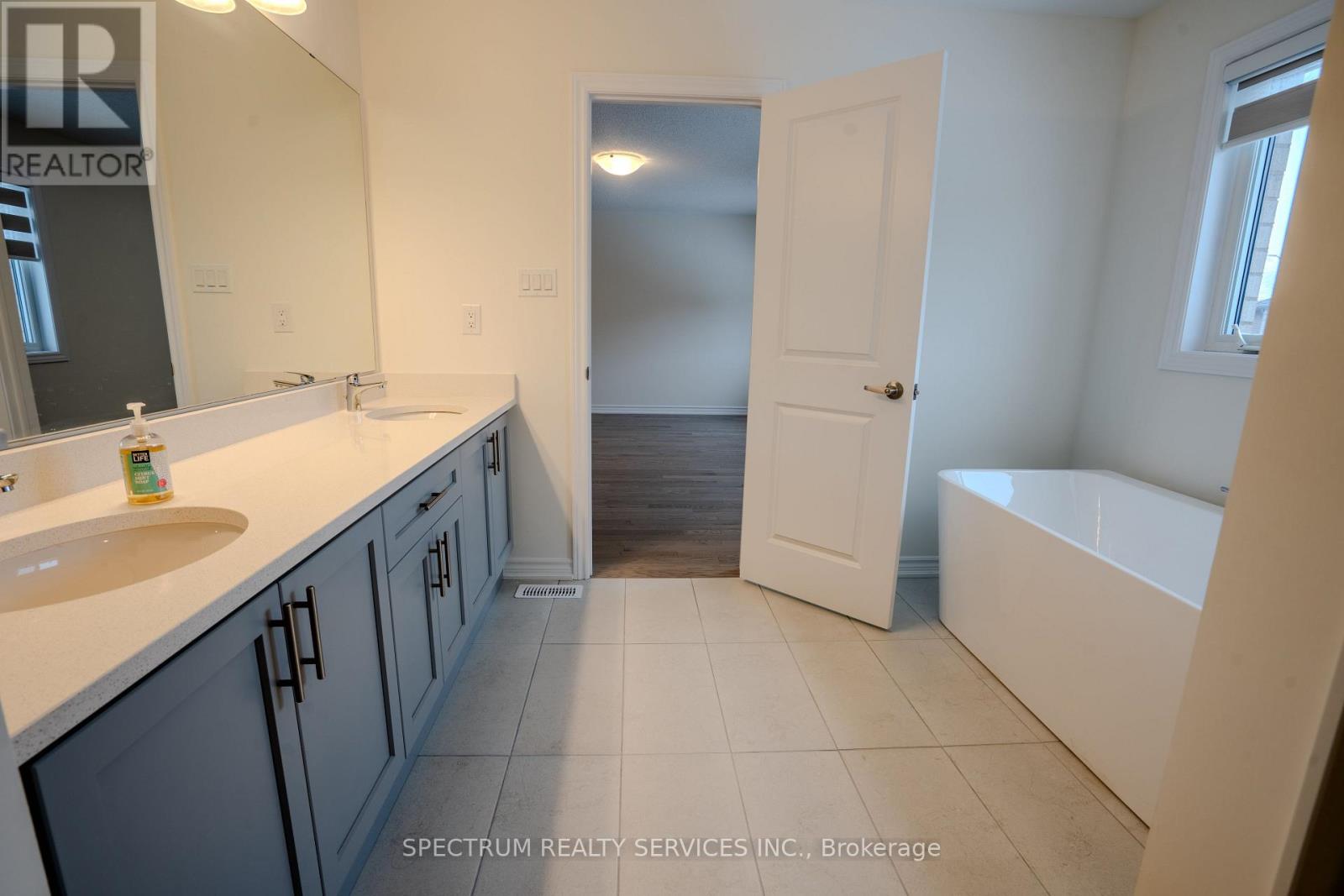 68 Granka Street, Brantford, Ontario  N3T 0X4 - Photo 23 - X12714914