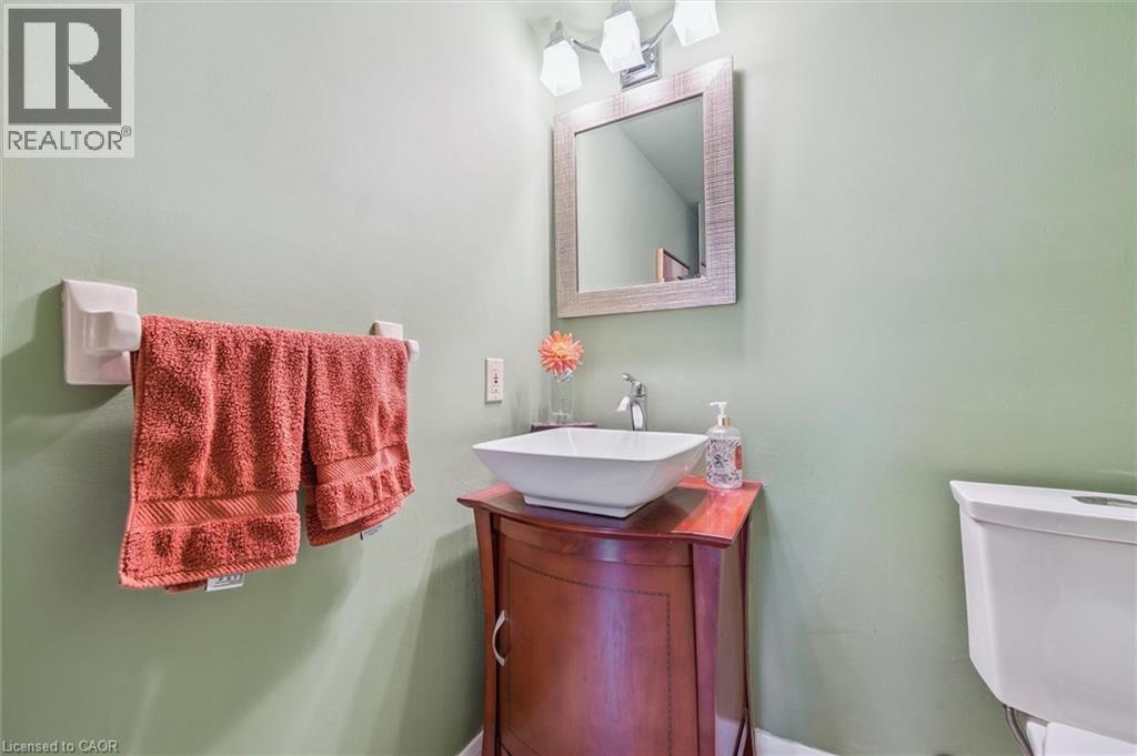 488 Beechwood Drive Unit# 4, Waterloo, Ontario  N2T 2C3 - Photo 30 - 40753345