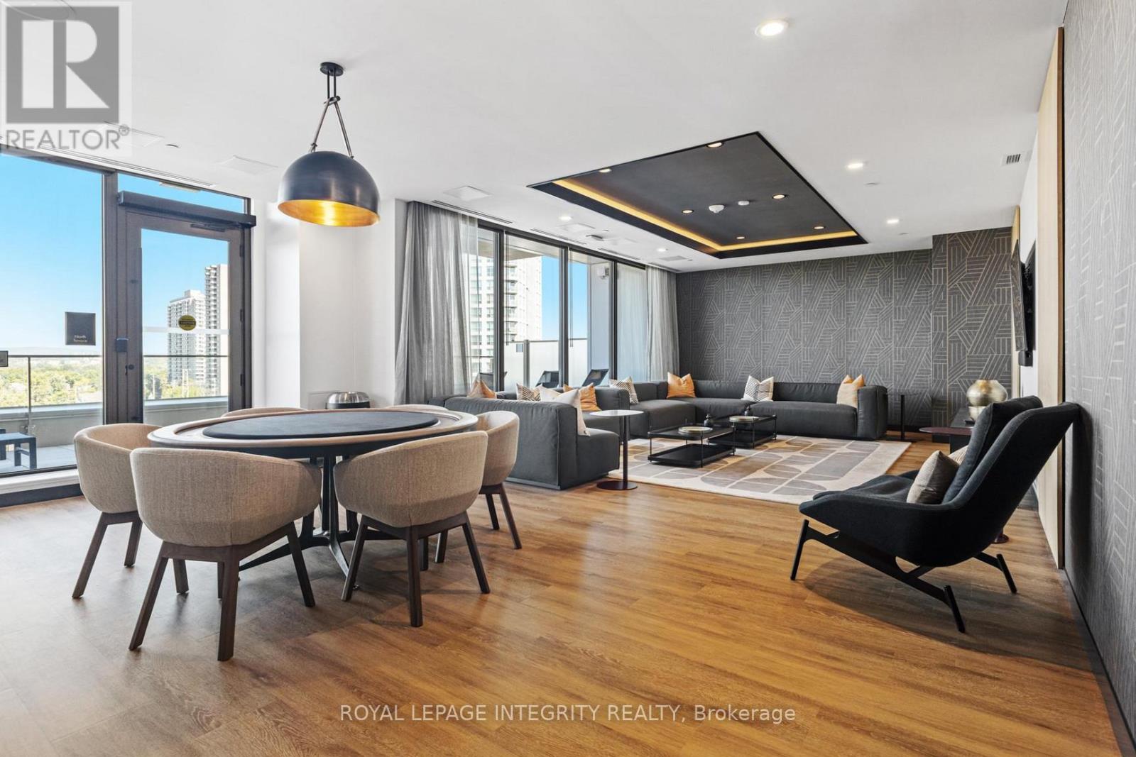 326 - 300 Mcrae Avenue, Ottawa, Ontario  K1Z 0C6 - Photo 3 - X12714974