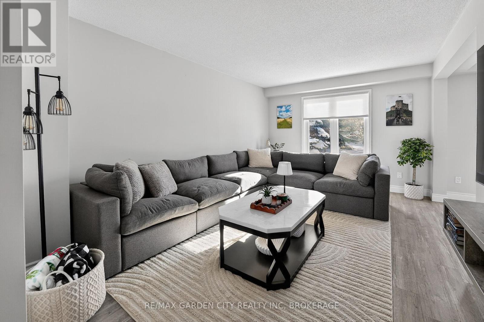 5 Maureen Court, Pelham (Fonthill), Ontario  L0S 1E4 - Photo 14 - X12714992