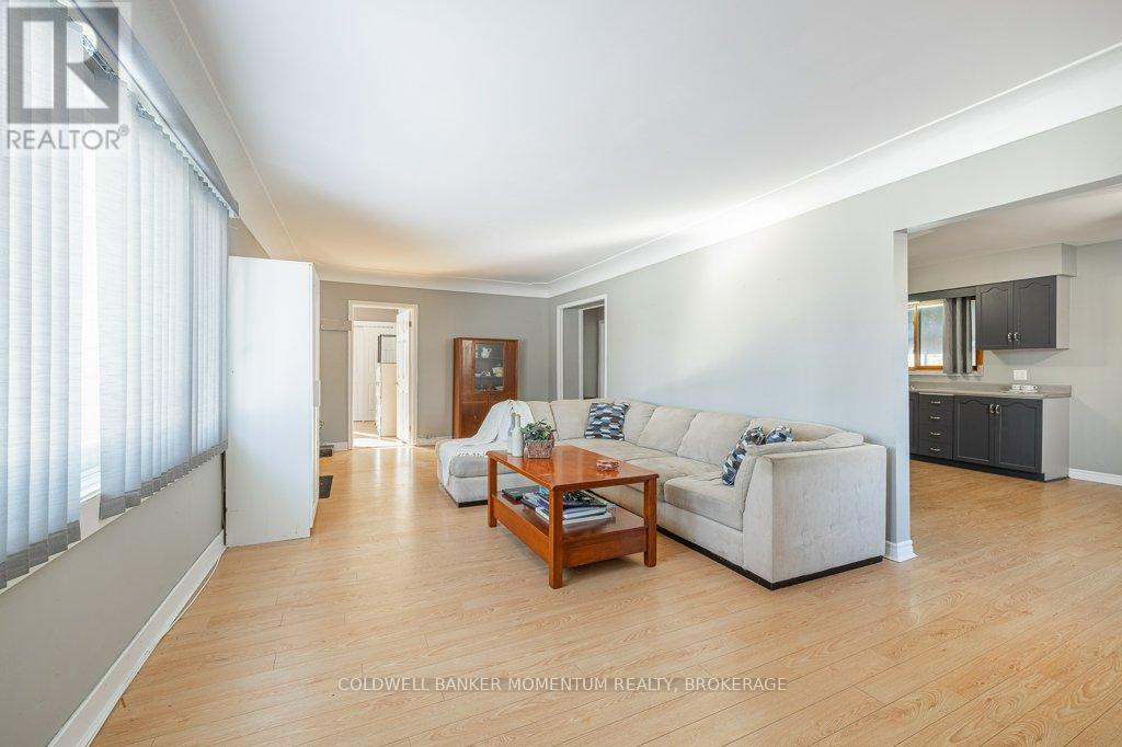 110 Clarke Street, Port Colborne (Killaly East), Ontario  L3K 2G3 - Photo 11 - X12715072