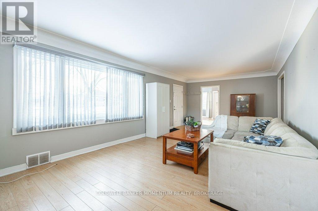 110 Clarke Street, Port Colborne (Killaly East), Ontario  L3K 2G3 - Photo 12 - X12715072