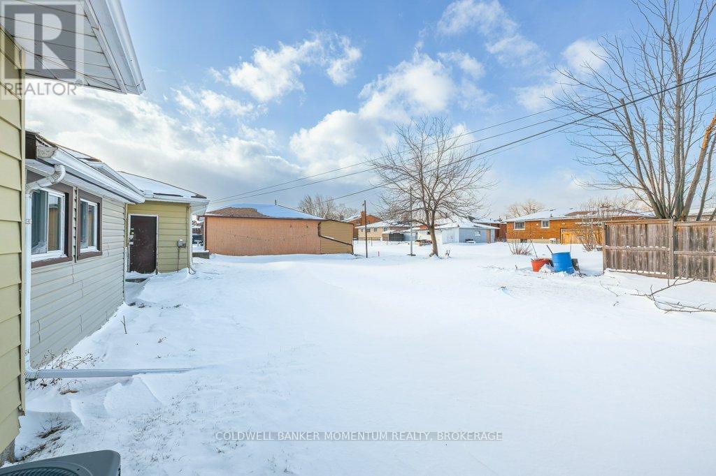 110 Clarke Street, Port Colborne (Killaly East), Ontario  L3K 2G3 - Photo 32 - X12715072