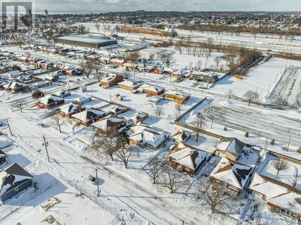 110 Clarke Street, Port Colborne (Killaly East), Ontario  L3K 2G3 - Photo 38 - X12715072