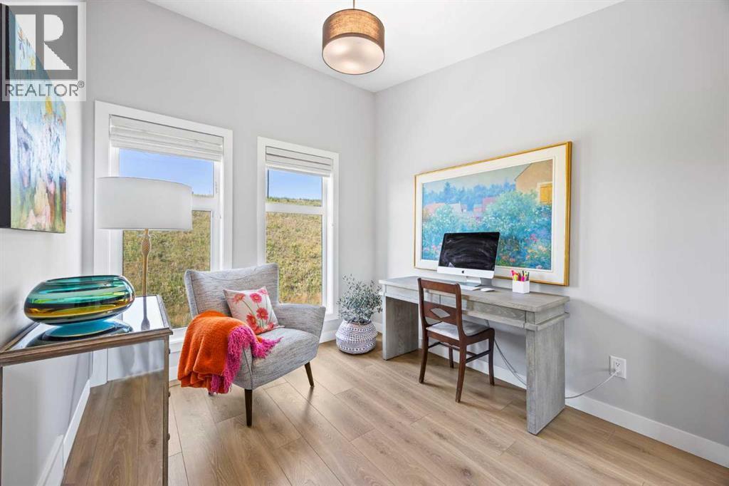 3044 85 Street Sw, Calgary, Alberta  T3H 6C7 - Photo 26 - A2280529