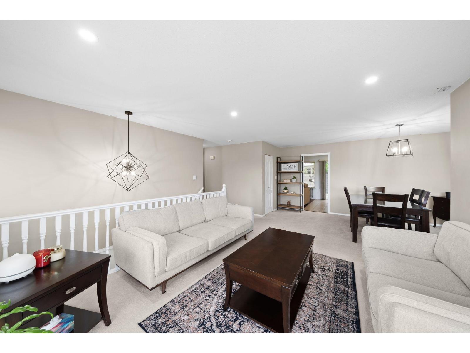 30980 Brookdale Court, Abbotsford, British Columbia  V2T 5S3 - Photo 10 - R3081235