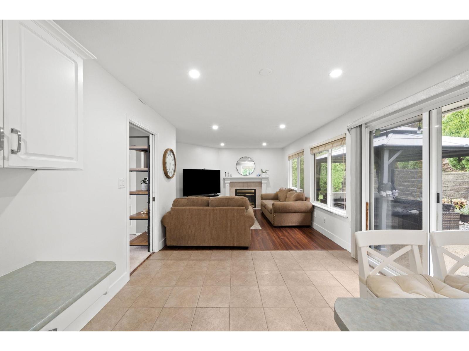 30980 Brookdale Court, Abbotsford, British Columbia  V2T 5S3 - Photo 18 - R3081235