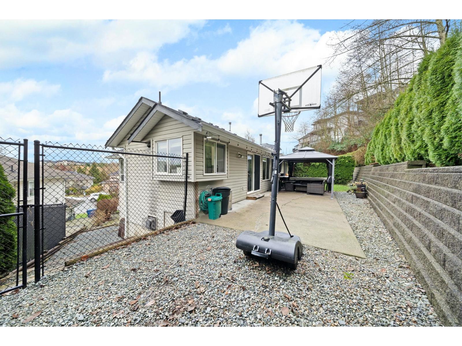 30980 Brookdale Court, Abbotsford, British Columbia  V2T 5S3 - Photo 33 - R3081235