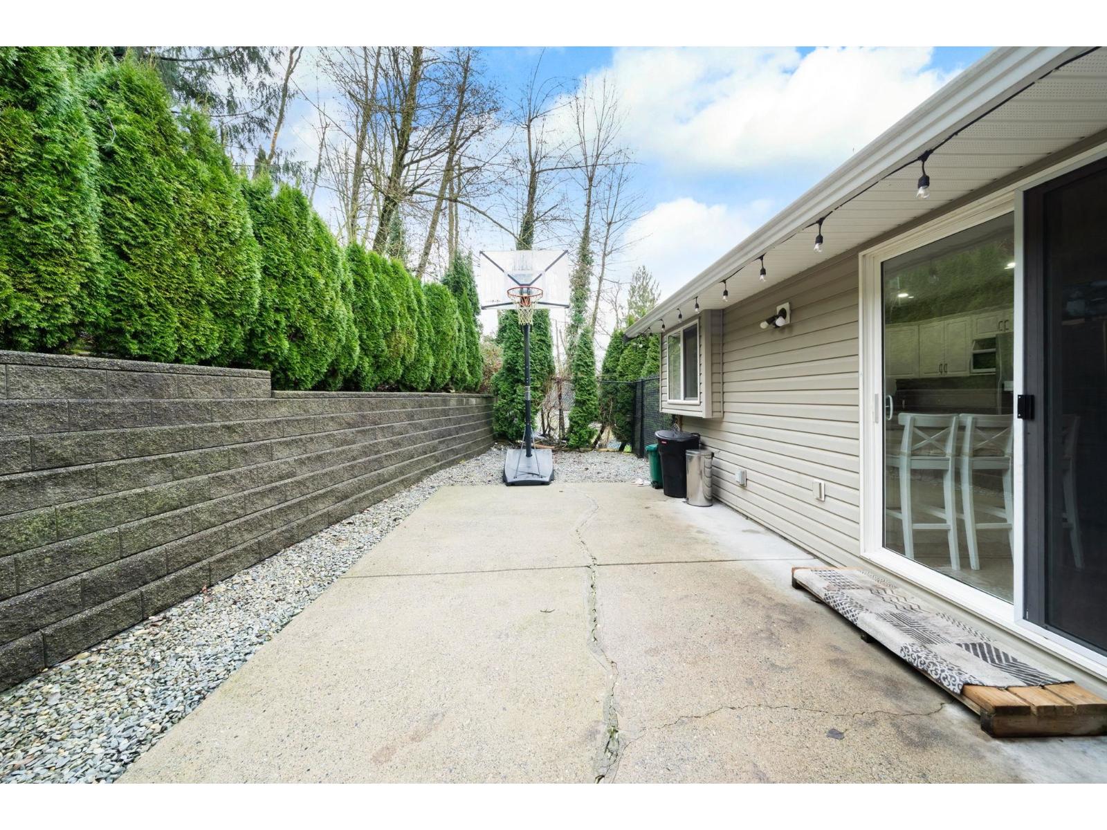 30980 Brookdale Court, Abbotsford, British Columbia  V2T 5S3 - Photo 34 - R3081235