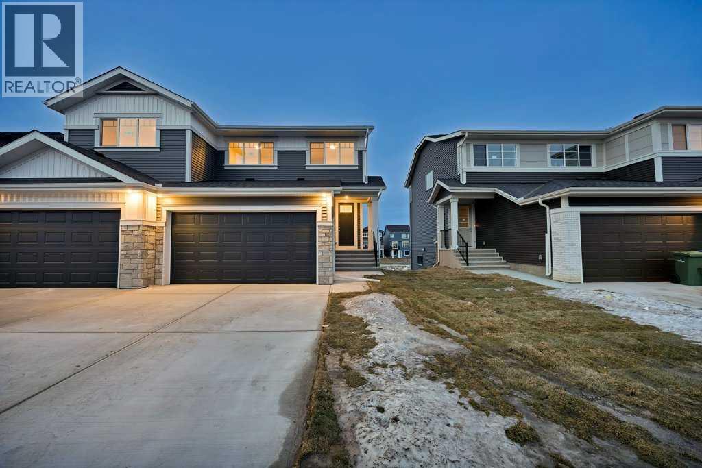 557 Chelsea Gardens, Chestermere, Alberta  T1X 2V4 - Photo 3 - A2280507