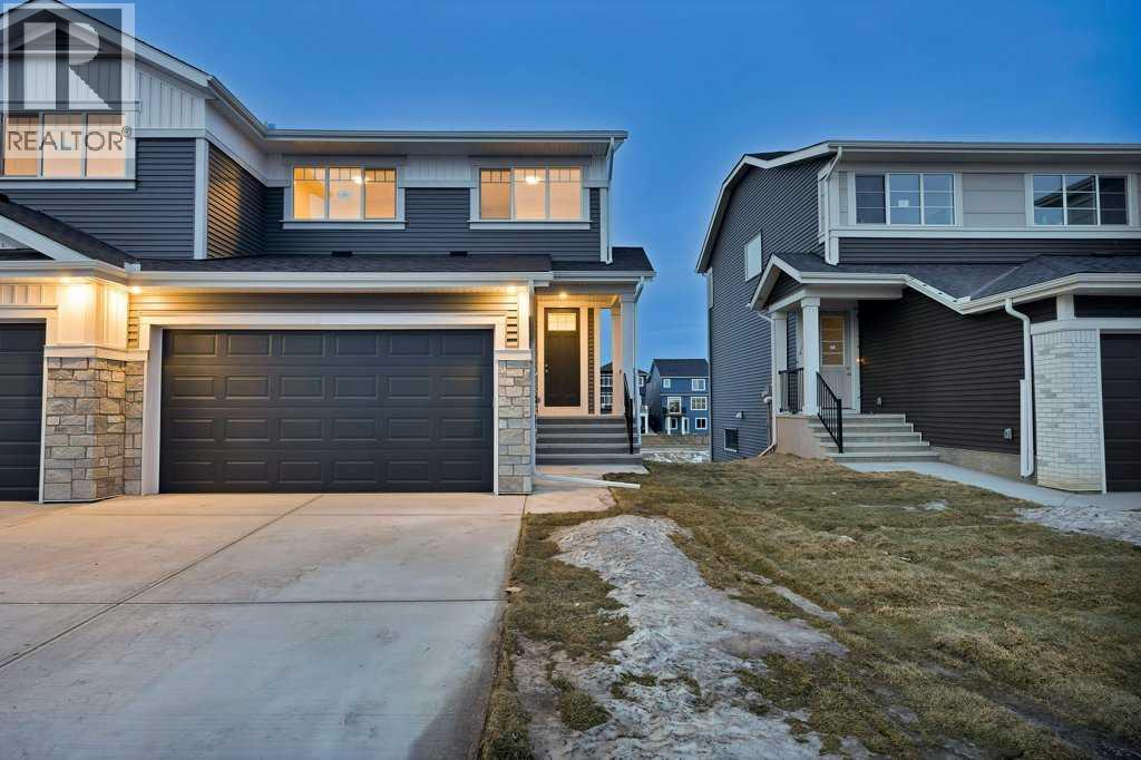 557 Chelsea Gardens, Chestermere, Alberta  T1X 2V4 - Photo 4 - A2280507