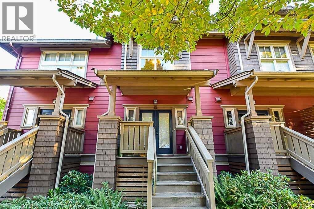 112 675 Park Crescent, New Westminster, British Columbia  V3L 5W4 - Photo 1 - R3079331