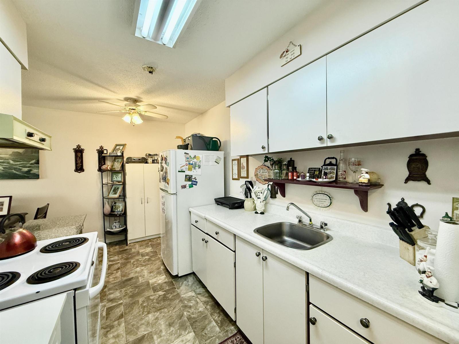 202 11816 88 Avenue, Delta, British Columbia  V4C 3C5 - Photo 3 - R3081545