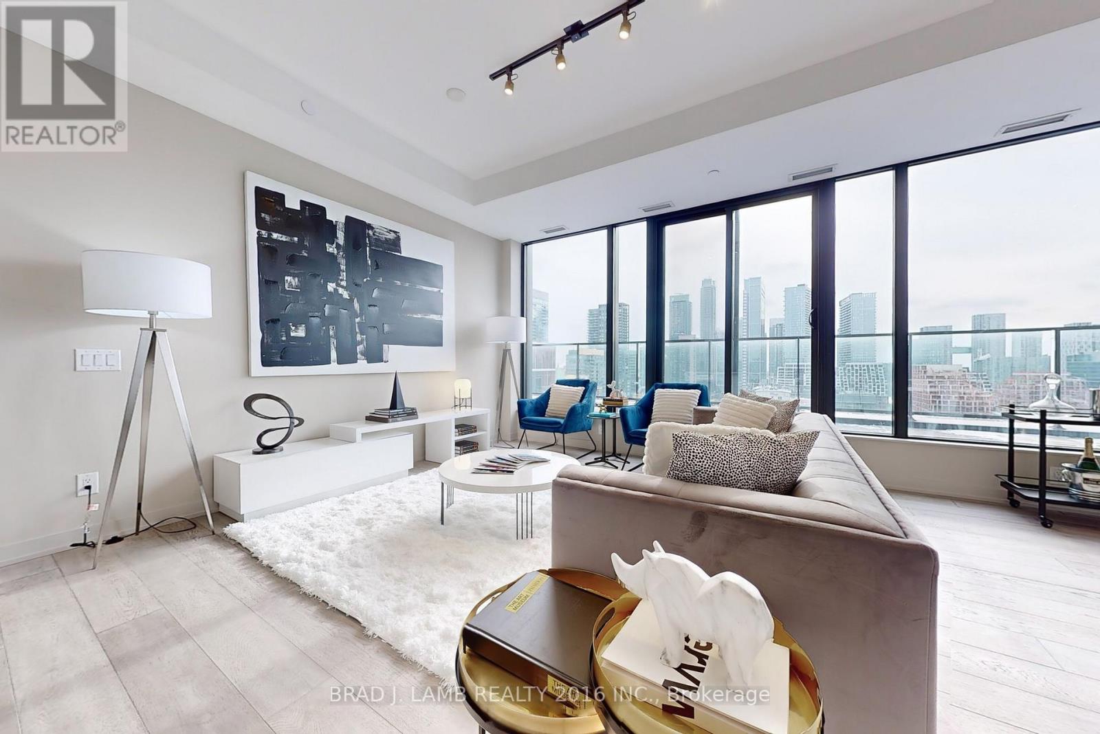 1702 - 458 Richmond Street W, Toronto, Ontario  M5V 0S9 - Photo 2 - C12714972