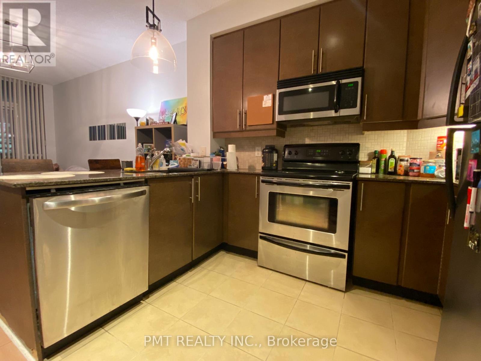 2804 - 18 Harbour Street, Toronto, Ontario  M5J 2Z6 - Photo 5 - C12714984