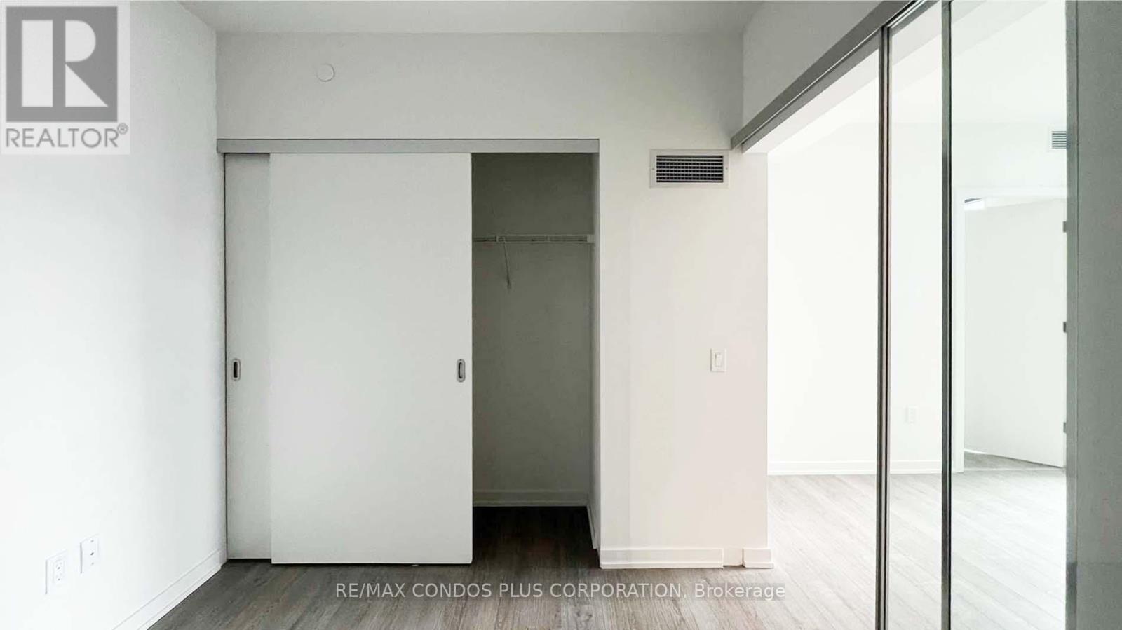 819 - 50 Power Street, Toronto, Ontario  M5A 0V3 - Photo 17 - C12715134