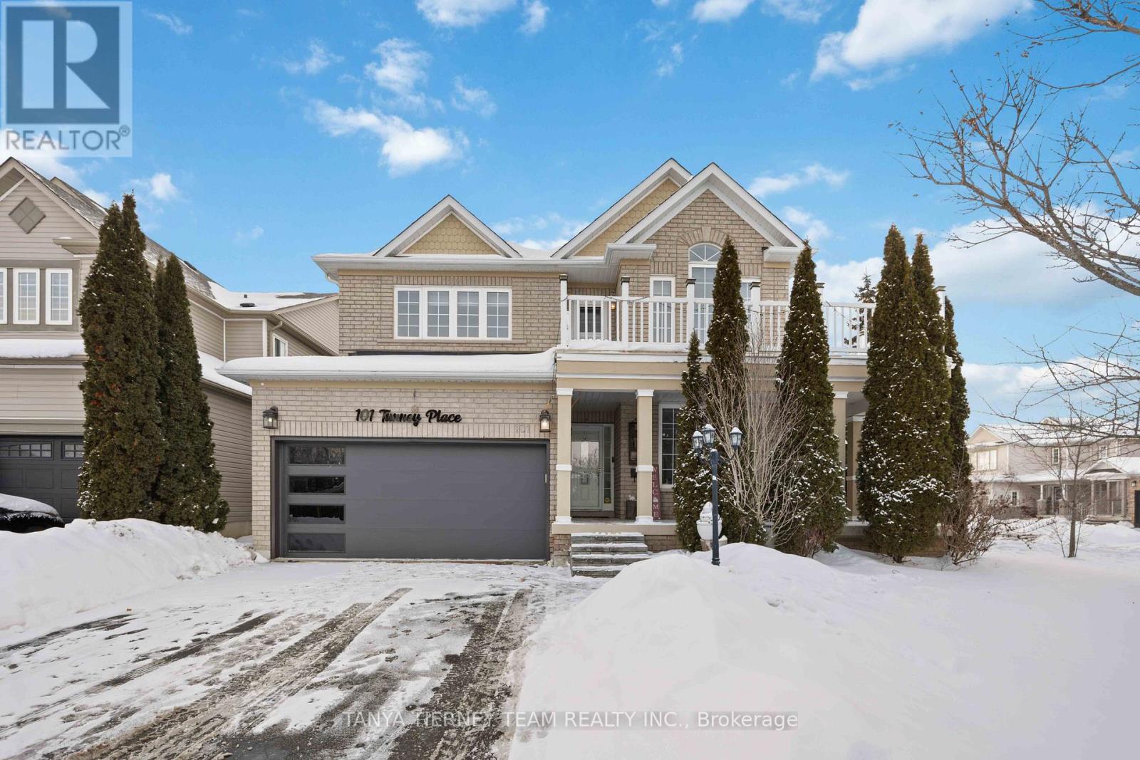 101 TUNNEY PLACE, Whitby, Ontario