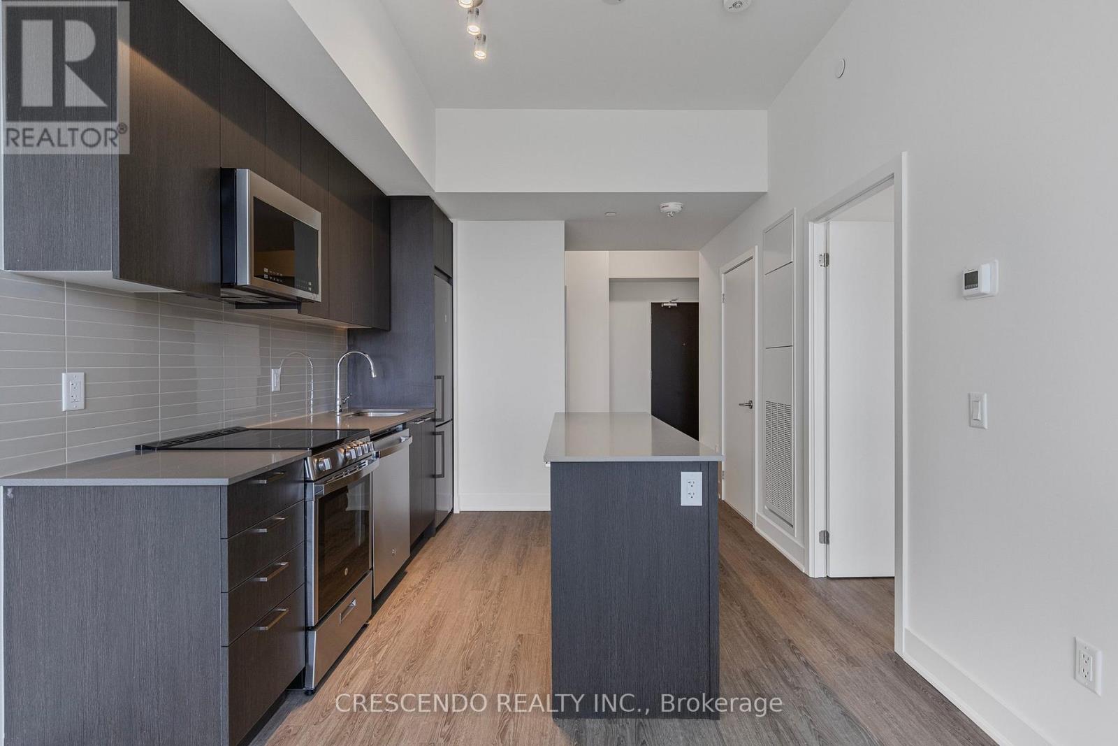 409 - 185 Deerfield Road, Newmarket, Ontario  L3Y 0G7 - Photo 16 - N12714996