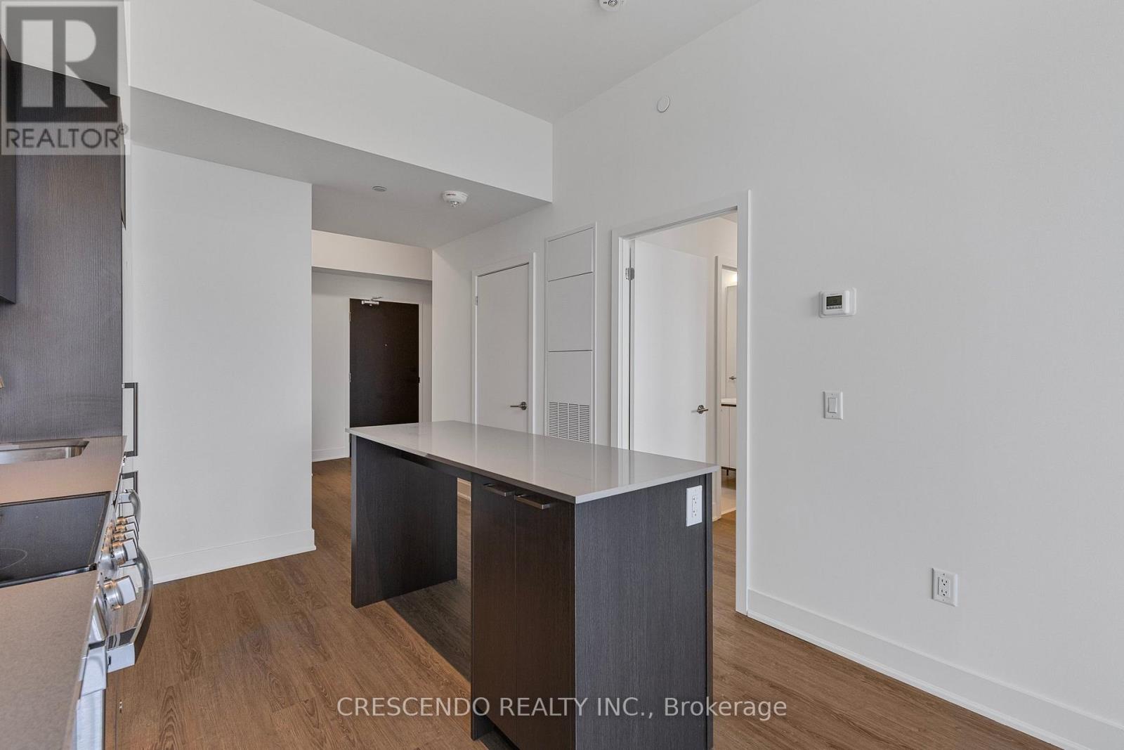 409 - 185 Deerfield Road, Newmarket, Ontario  L3Y 0G7 - Photo 17 - N12714996