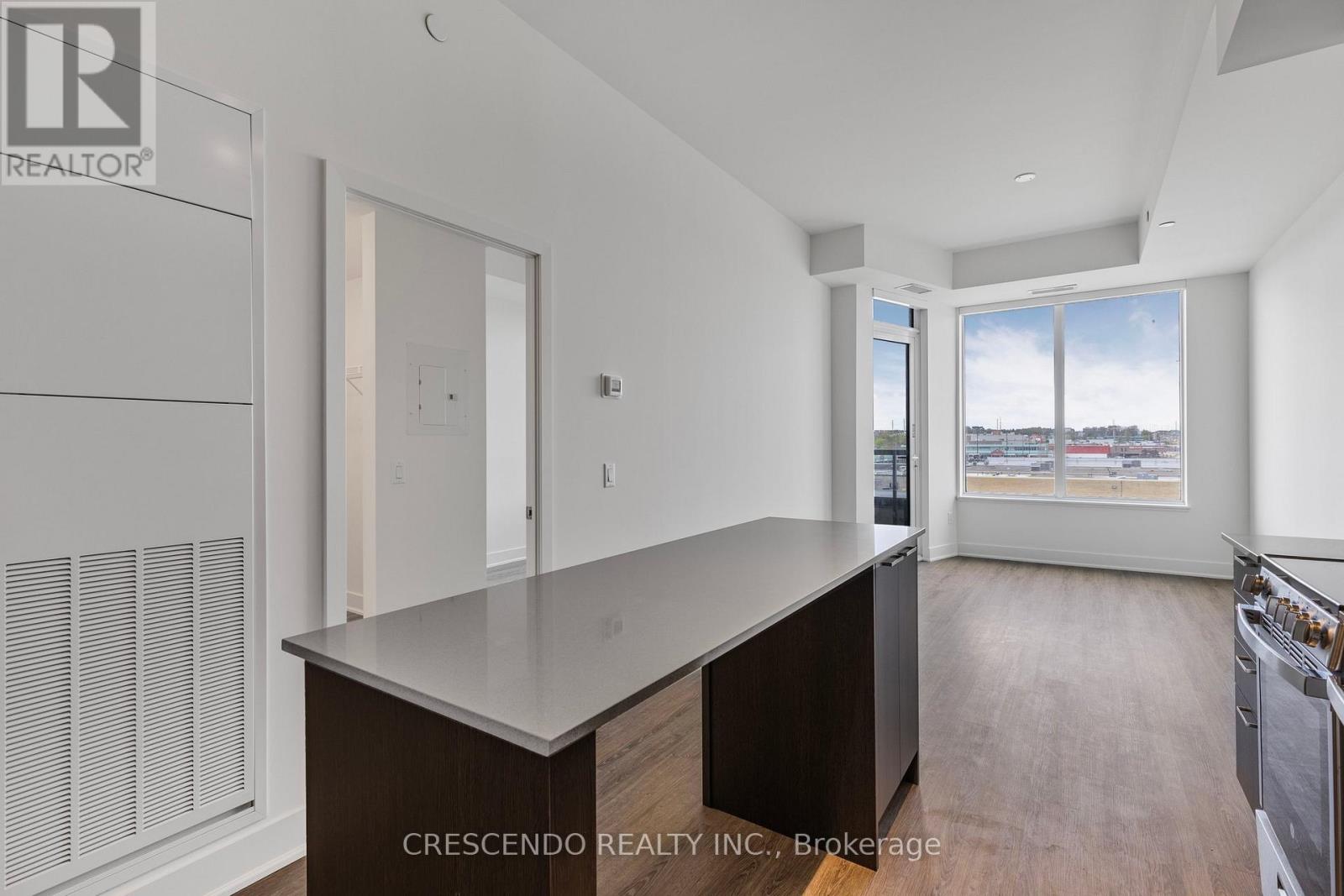 409 - 185 Deerfield Road, Newmarket, Ontario  L3Y 0G7 - Photo 18 - N12714996