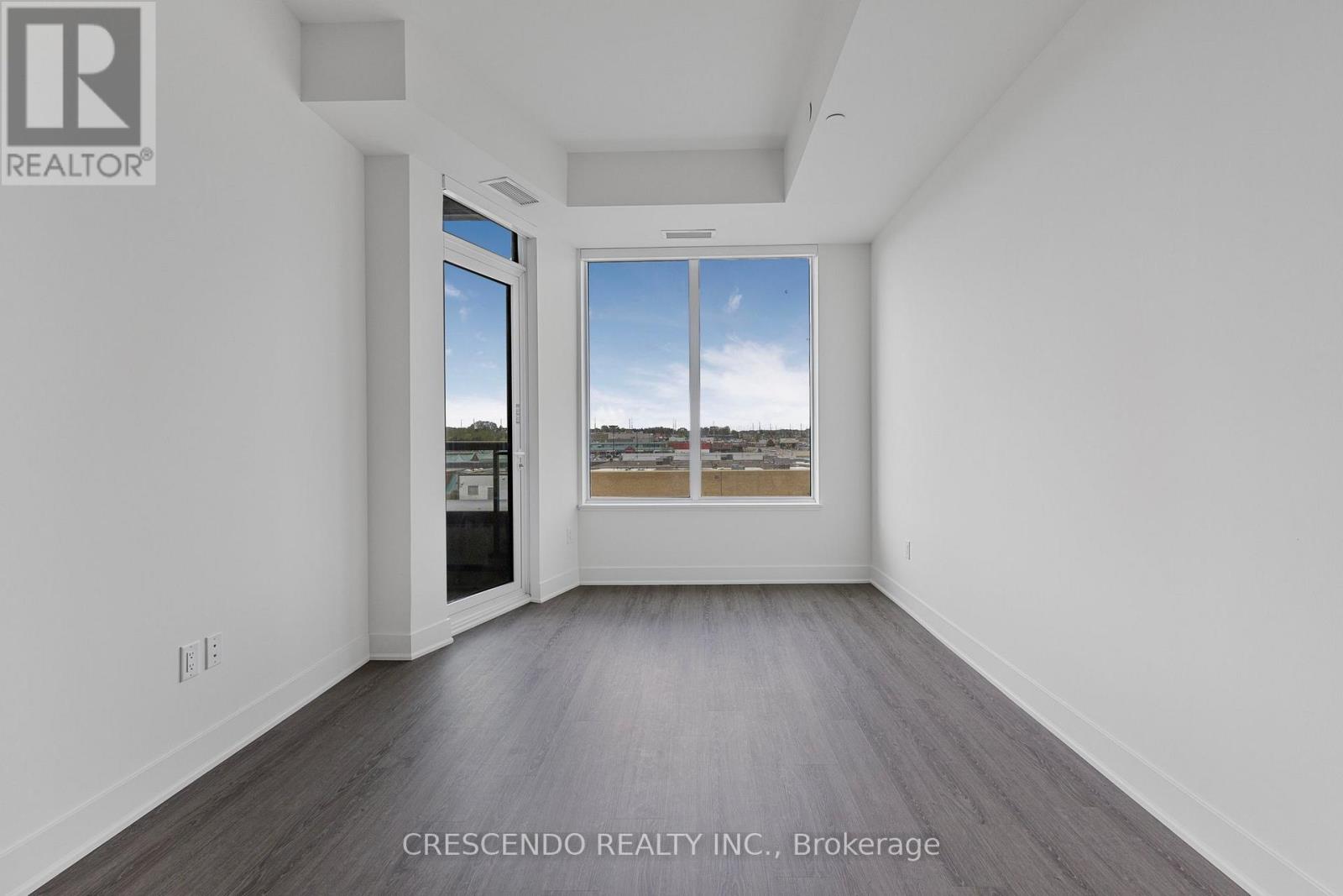 409 - 185 Deerfield Road, Newmarket, Ontario  L3Y 0G7 - Photo 21 - N12714996