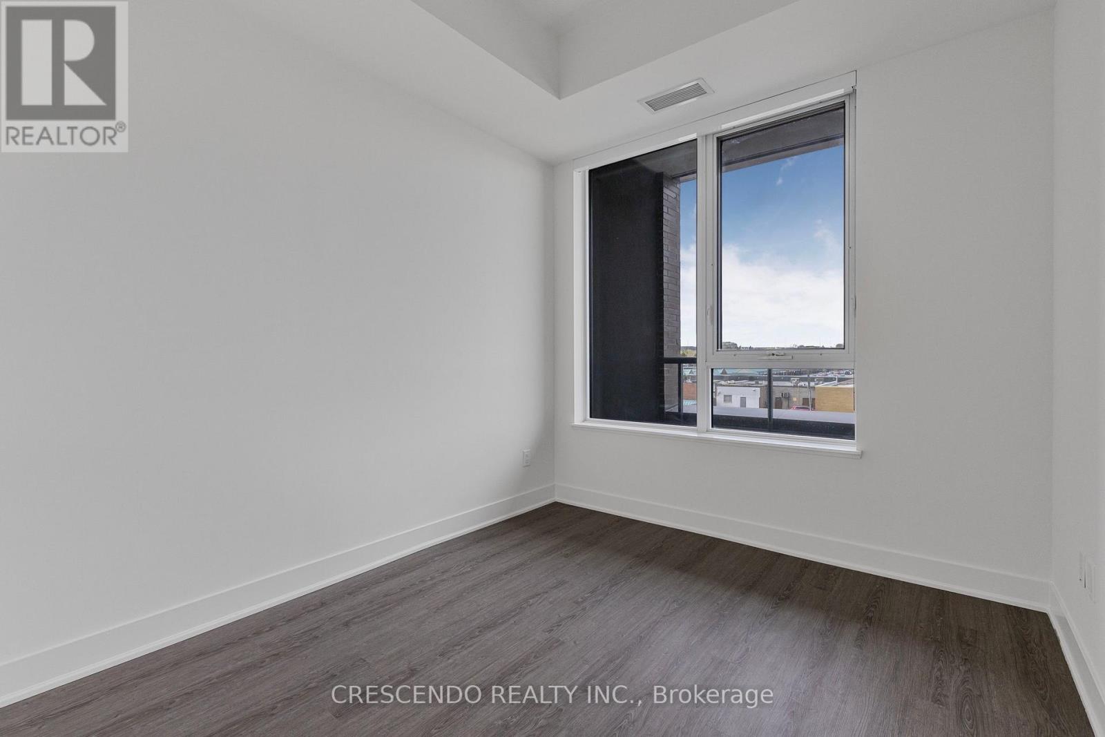 409 - 185 Deerfield Road, Newmarket, Ontario  L3Y 0G7 - Photo 29 - N12714996