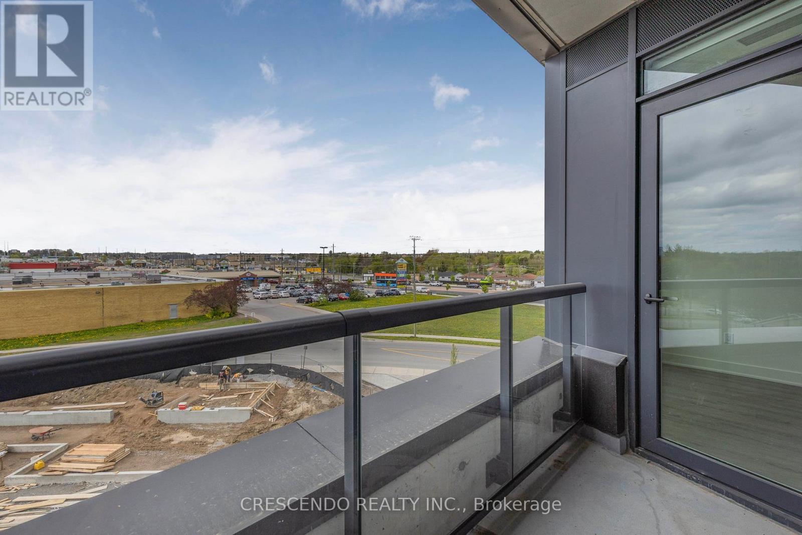 409 - 185 Deerfield Road, Newmarket, Ontario  L3Y 0G7 - Photo 37 - N12714996