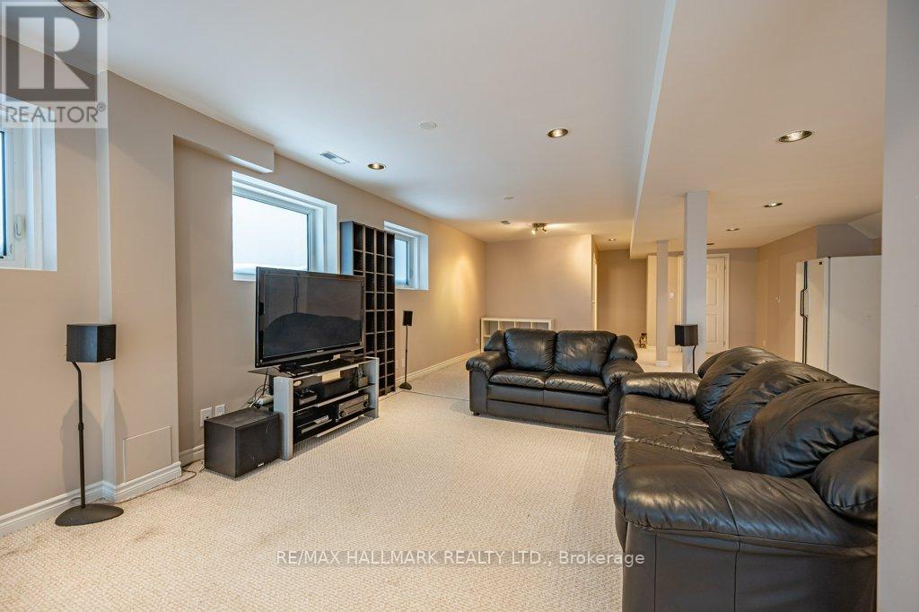 82 Grandview Avenue, Markham, Ontario  L3T 1H4 - Photo 27 - N12715028